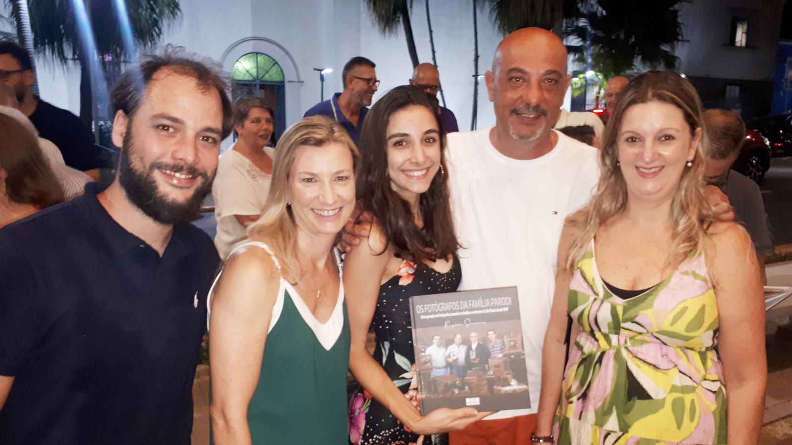 Lançamento do livro "Os fotógrafos da Família Parodi"