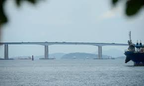 Com fluxo diário de 150 mil veículos, Ponte Rio-Niterói faz 50 anos