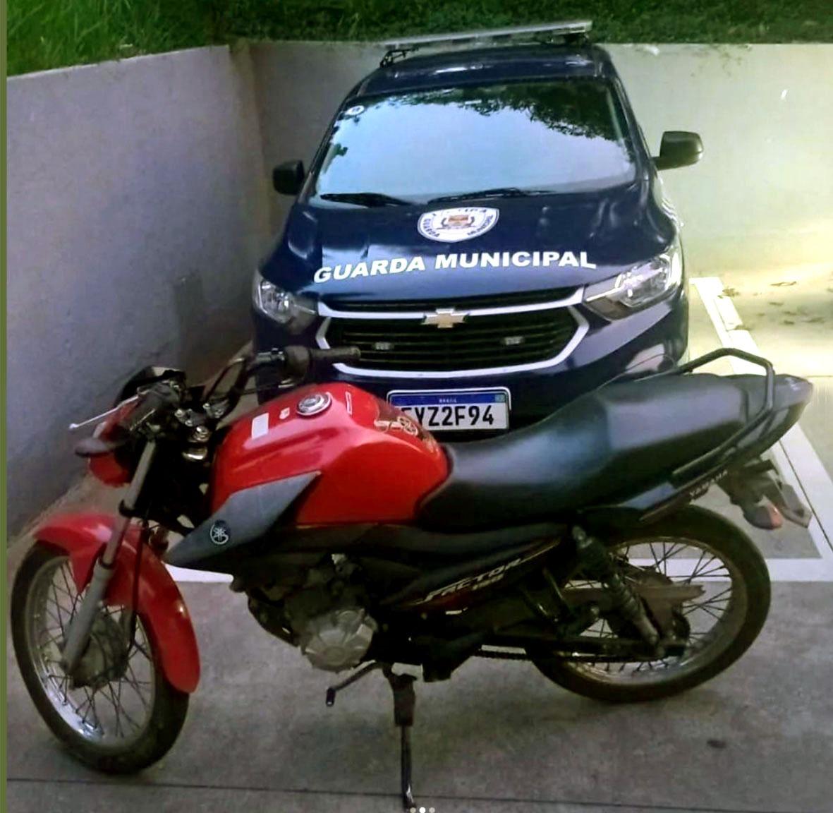 GM de Itatiba localiza moto furtada em Araçoiaba da Serra
