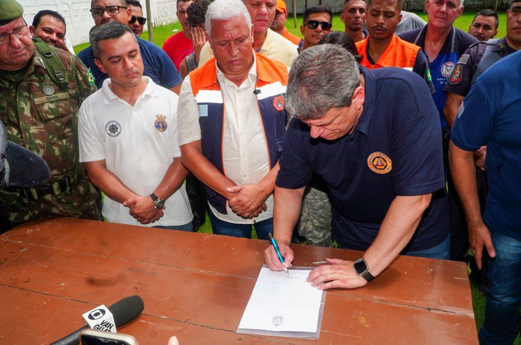 Governo de SP vai construir três pontes em Ubatuba após chuvas