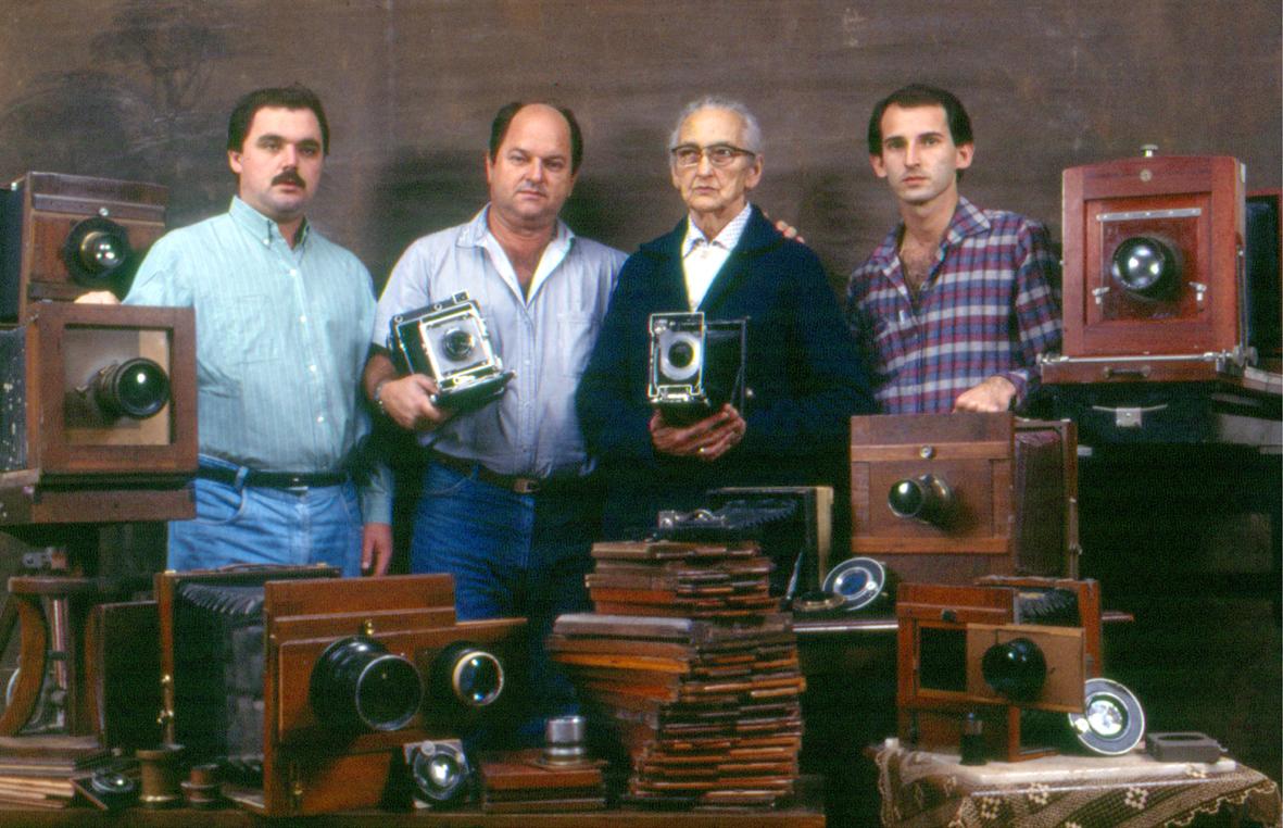 Lançamento e Noite de Autógrafos do livro “Os Fotógrafos da Família Parodi”