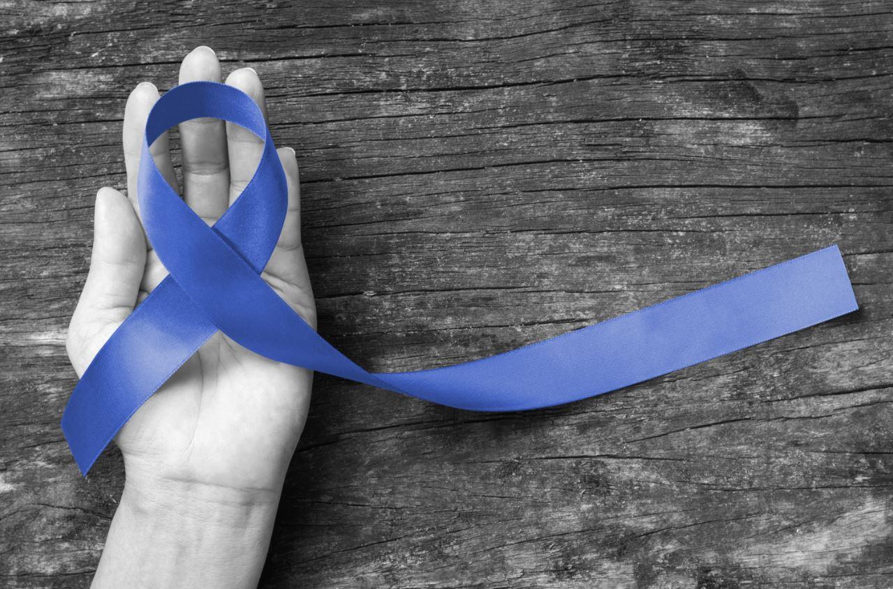 Março Azul-Marinho: ações do COC levam informação para prevenção do câncer colorretal