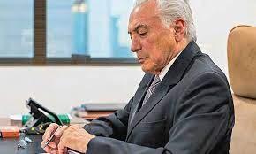 Sou favorável ao fim da reeleição, mas grande reforma seria semipresidencialismo, diz Temer