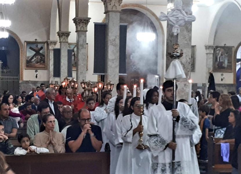 Santa Missa da Instituição à Eucaristia