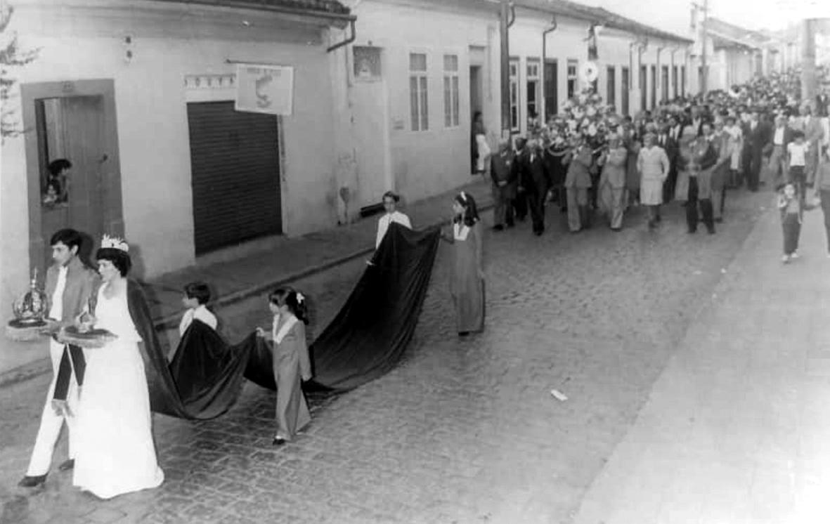 Um pouco da história de Itatiba  e itatibenses contada em fotos