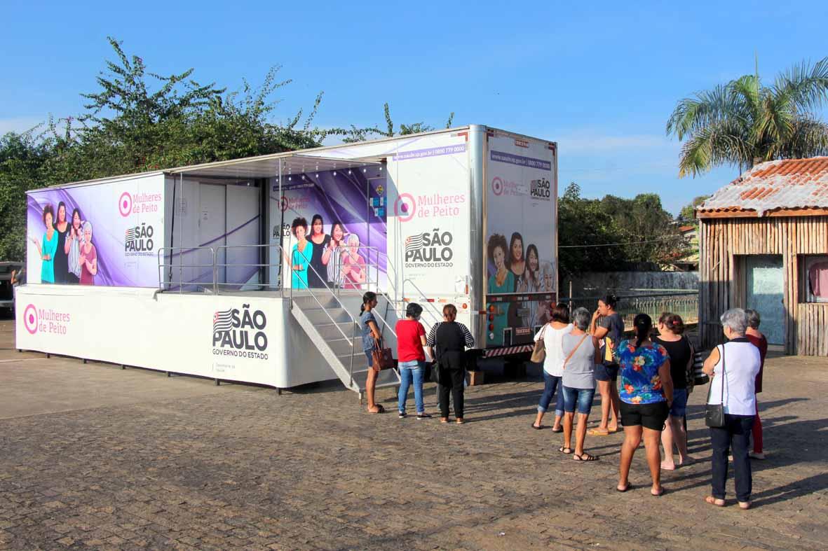 Carreta da Mamografia promove exames gratuitos na Praça dos Italianos em Morungaba