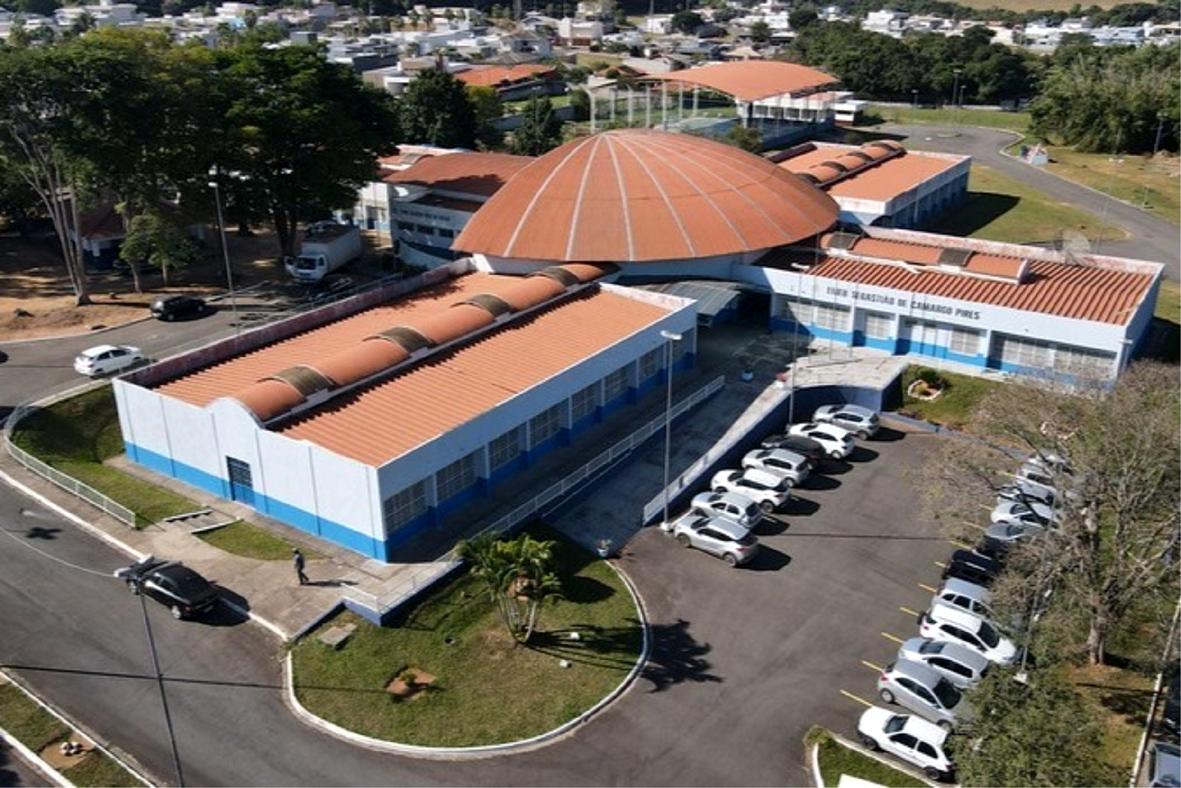 Entrega de melhorias na região do Bairro dos Pires foi marcada por evento na Emeb Sebastião de Camargo Pires