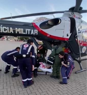 Helicóptero Águia socorre bebê e idosa infartada no Rio Grande do Sul