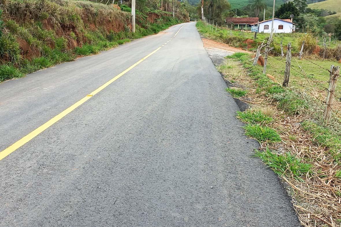 Morro Azul e Bairro dos Pires recebem obras de infraestrutura