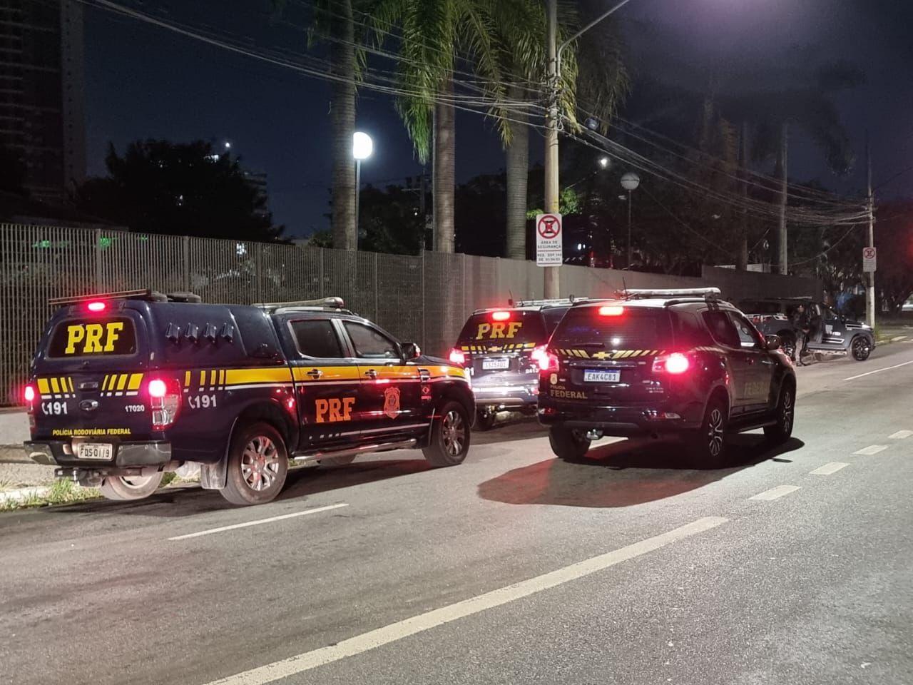 Polícia Federal faz operação contra quadrilha de roubo de cargas