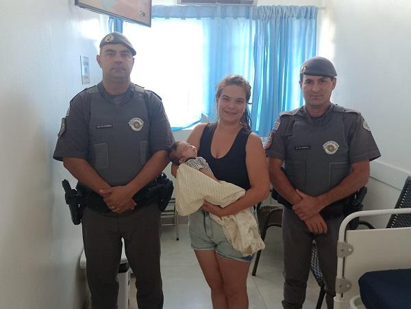 Ligações via 190 e 193 ajudaram a salvar 1,2 mil bebês de engasgamento em SP