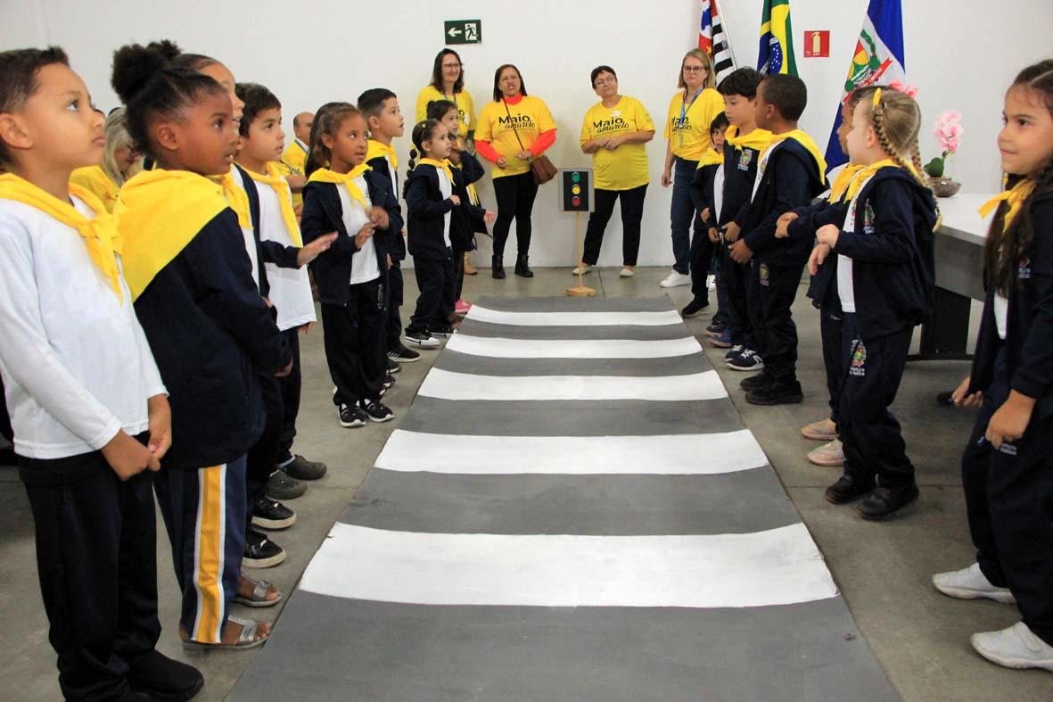 Abertura do Maio Amarelo 2025 tem apresentação infantil e palestra sobre segurança no trânsito