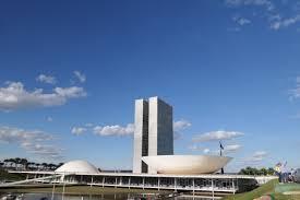 Ato convocado por Bolsonaro em Brasília terá parte da Esplanada fechada e bloqueio no Congresso