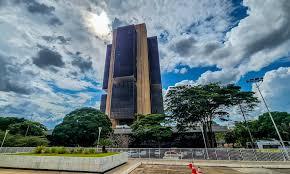 Copom eleva juros básicos da economia para 14,75% ao ano