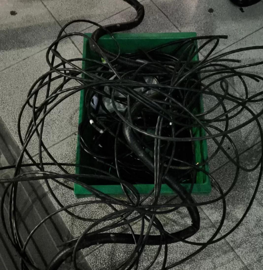 Homem é preso após furtar fios de antena de Viracopos