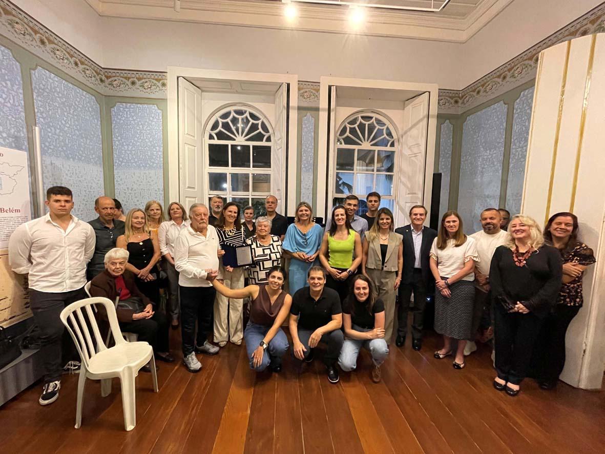 Itatiba celebra longevidade e memória em emocionante noite de homenagens