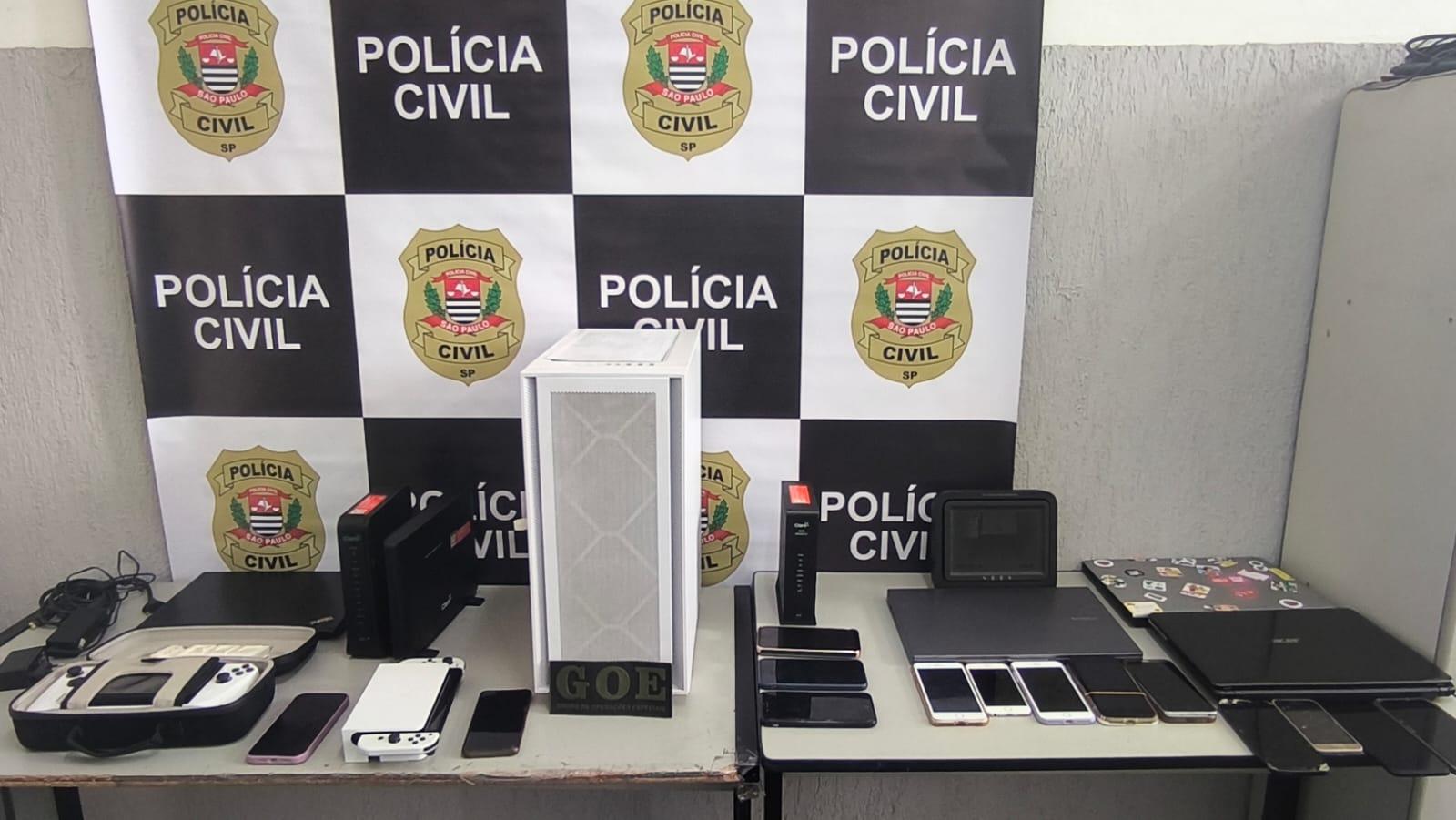 Polícia Civil cumpre mandados contra grupo de ódio que planejava ataque em show de Lady Gaga