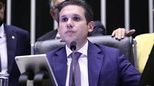 Presidente da Câmara critica governo após aumento do IOF: 'Brasil não precisa de mais imposto'