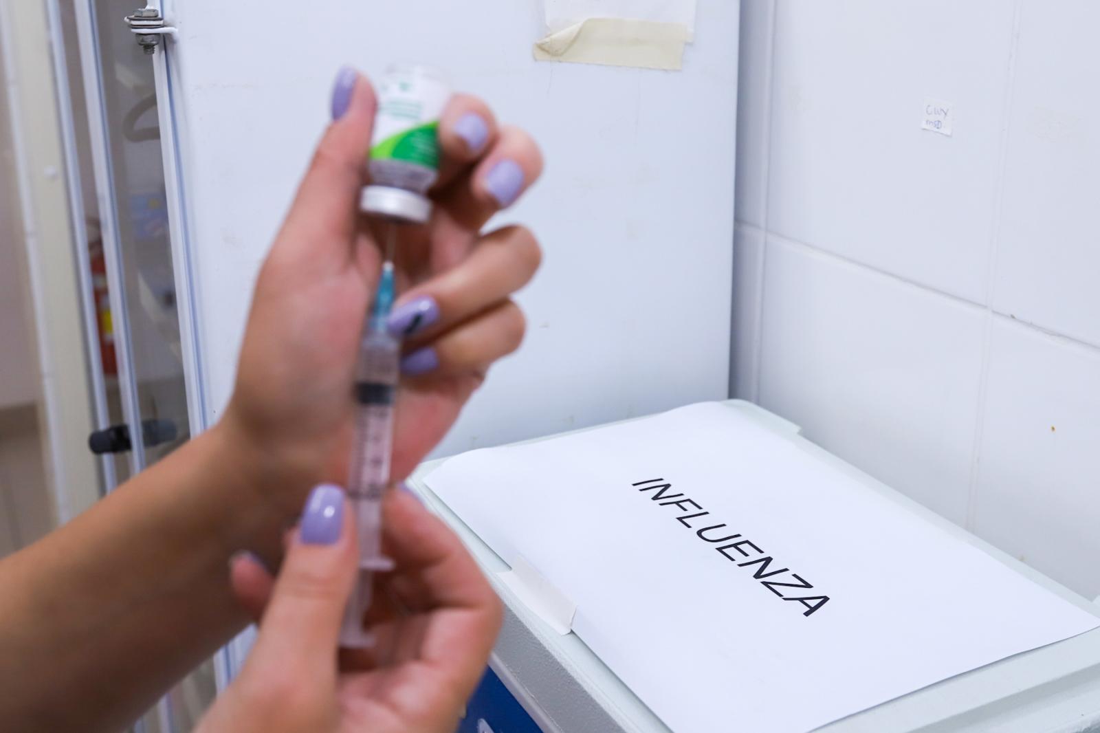 Santa Casa alerta para aumento de casos de influenza e reforça importância da vacinação