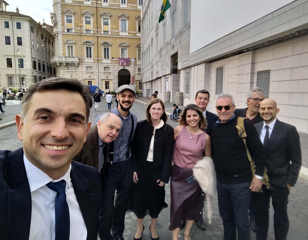 Apresentação do livro “Fotógrafos Parodi” na Embaixada Brasileira em Roma