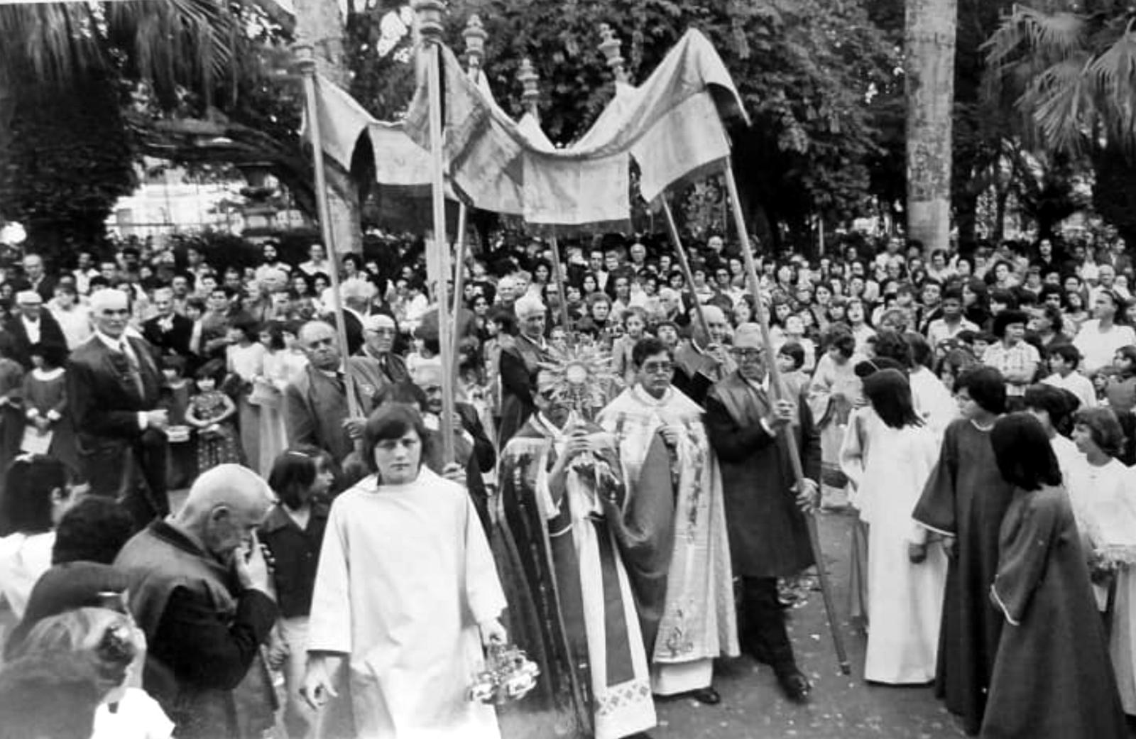 Um pouco da história de Itatiba   e itatibenses contada em fotos