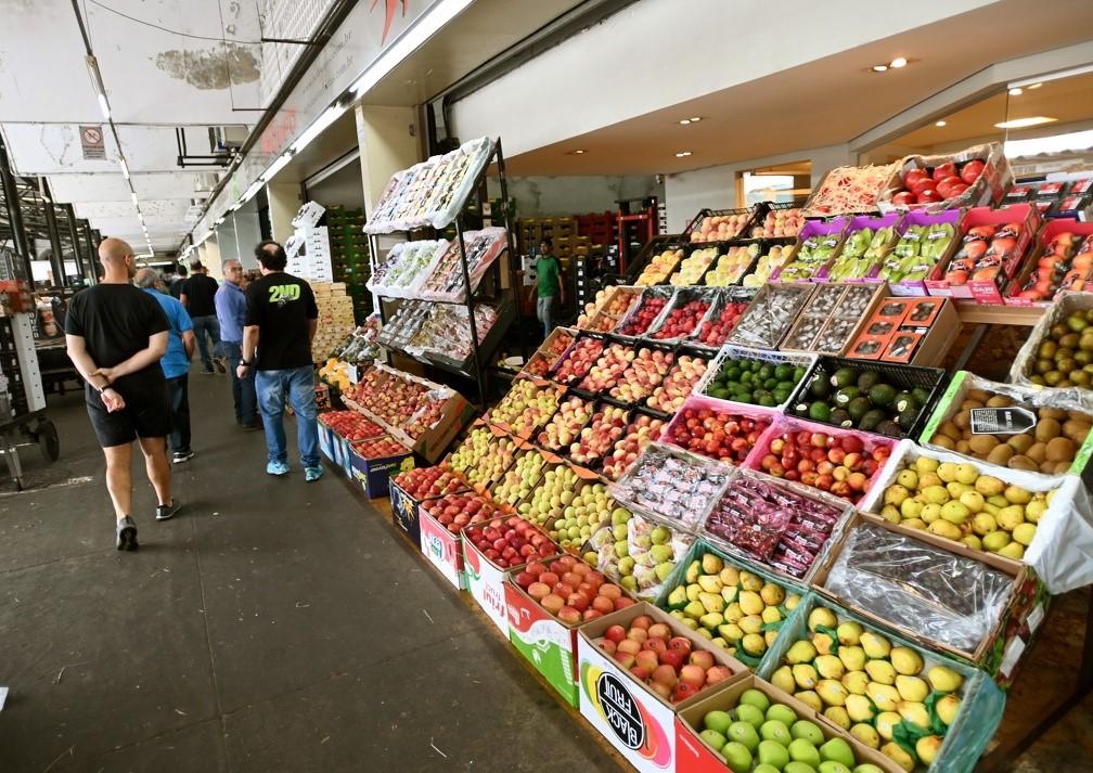 Ceasa Campinas divulga queda nos preços de melancia, beterraba e hortaliças folhosas