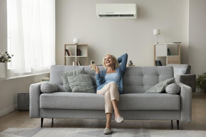 Climatizador ou ar-condicionado: qual é a melhor escolha para a sua casa?