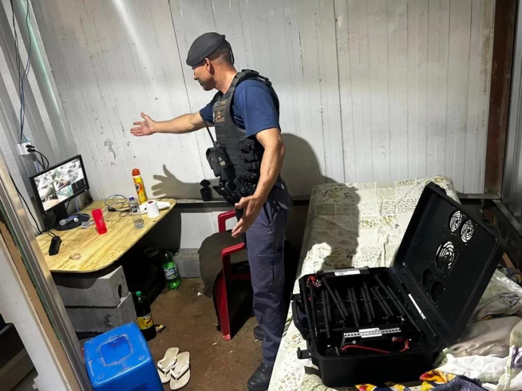 Desmanche de caminhão é descoberto na região; dois foram detidos em Itatiba