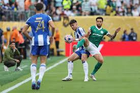 Jornal português elogia Palmeiras e diz que Porto passou sufoco na estreia do Mundial de Clubes