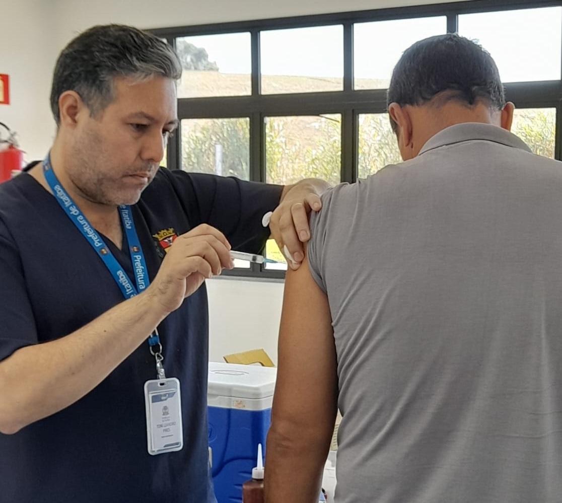 Rodovia D. Pedro I terá vacinação contra a gripe para caminhoneiros nesta segunda (9)
