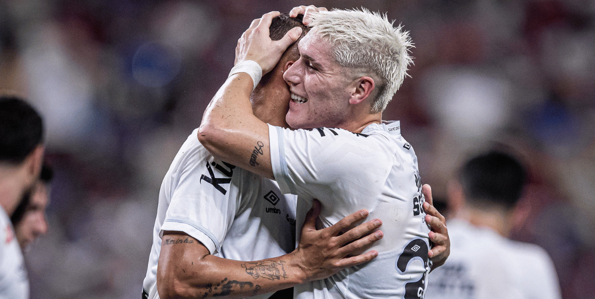 Santos vence o Fortaleza e Corinthians empata com o Grêmio