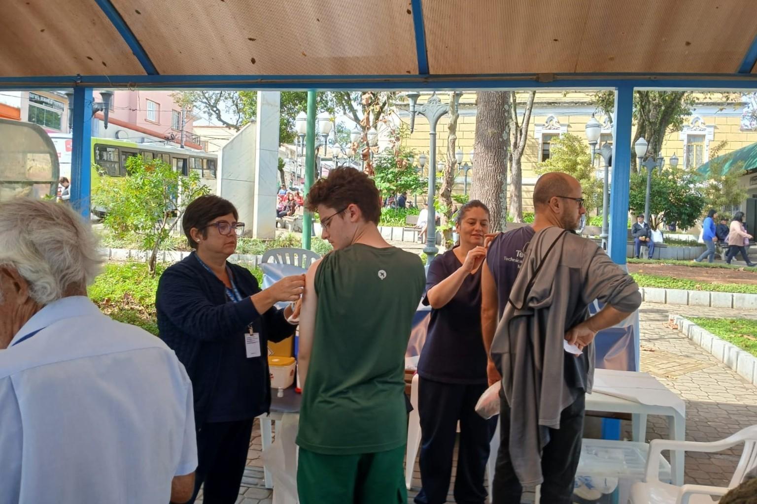 Saúde terá vacinação contra a gripe nesta quinta na Praça da Bandeira