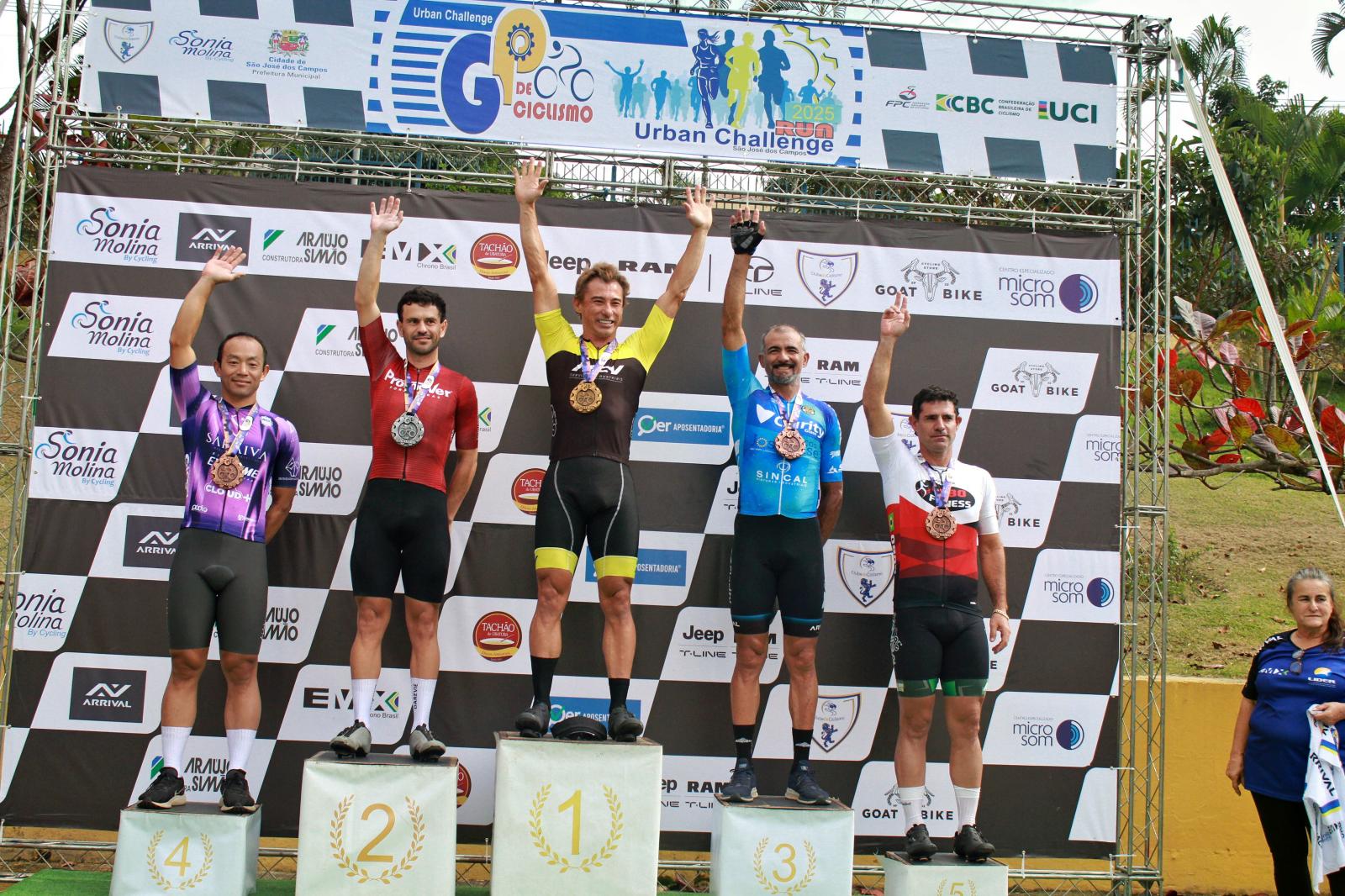 Seiti Katsumi conquista ouro no GP de Ciclismo em São José dos Campos