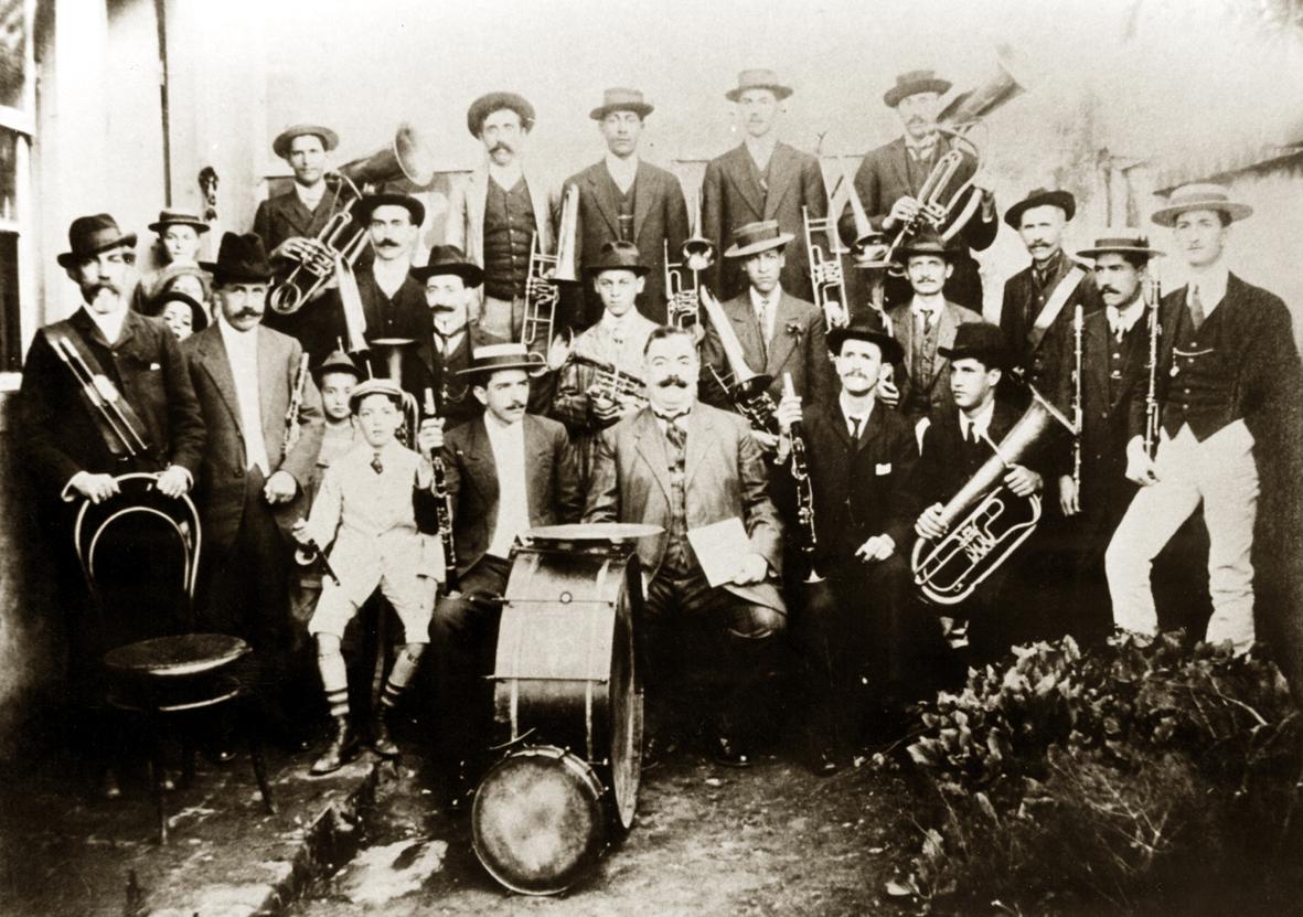 Viva a Banda! - Corporação Musical Santa Cecília comemora 119 anos de música e tradição
