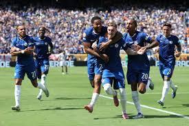Sob a batuta de Palmer, Chelsea derrota PSG para conquistar o mundo