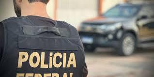 Funcionários e ex-funcionários da Caixa são alvos de operação da PF