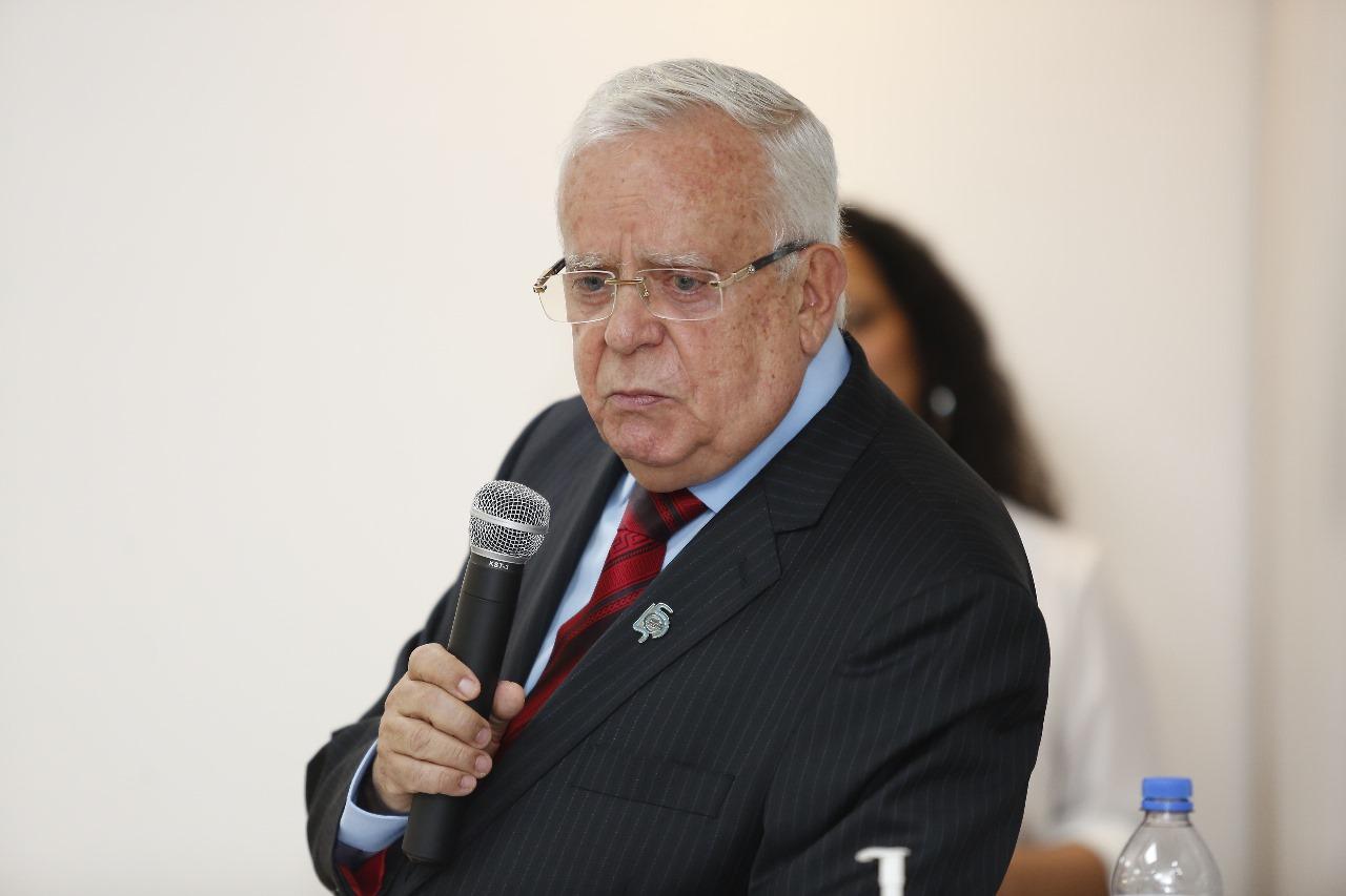 Qualidade de vida e capacidade de suportar tratamento oncológico estão correlacionadas à alimentação