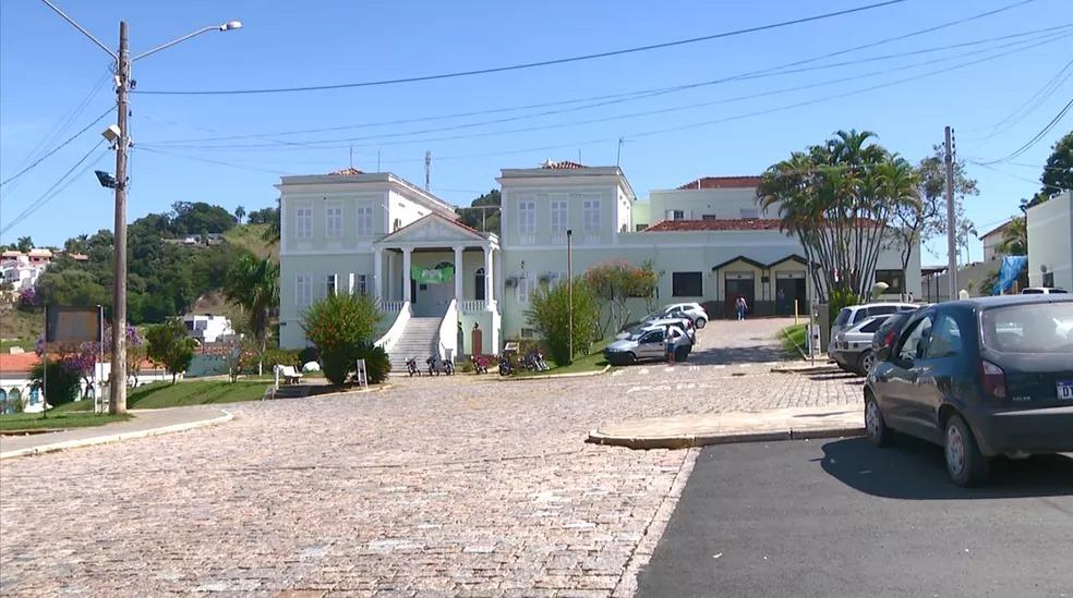 Vigilância Sanitária identifica bactéria resistente em UTI da Santa Casa de Amparo; local ficará fechado por 72 horas