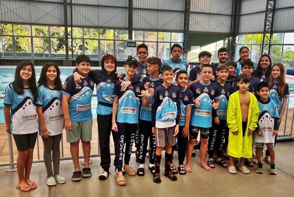 Apan Itatibense garante 22 medalhas na Fase Regional do Pró-Natação 2025