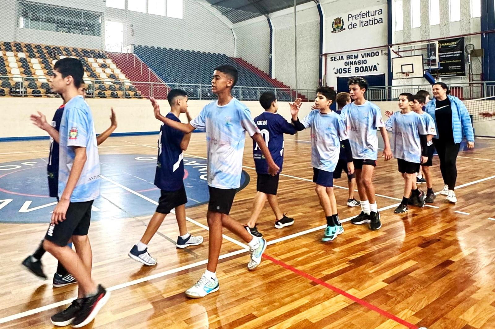 Ginásio de Esportes recebe terça (30/09) nova edição do Projeto VemSer com handebol e vôlei