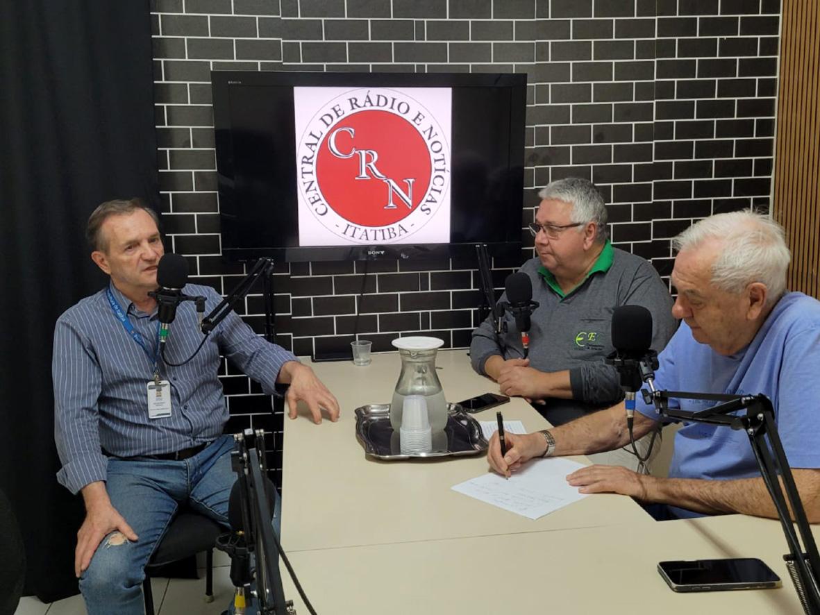 Podcast/Debate: Secretário comenta dificuldades com a volta do Estacionamento Rotativo