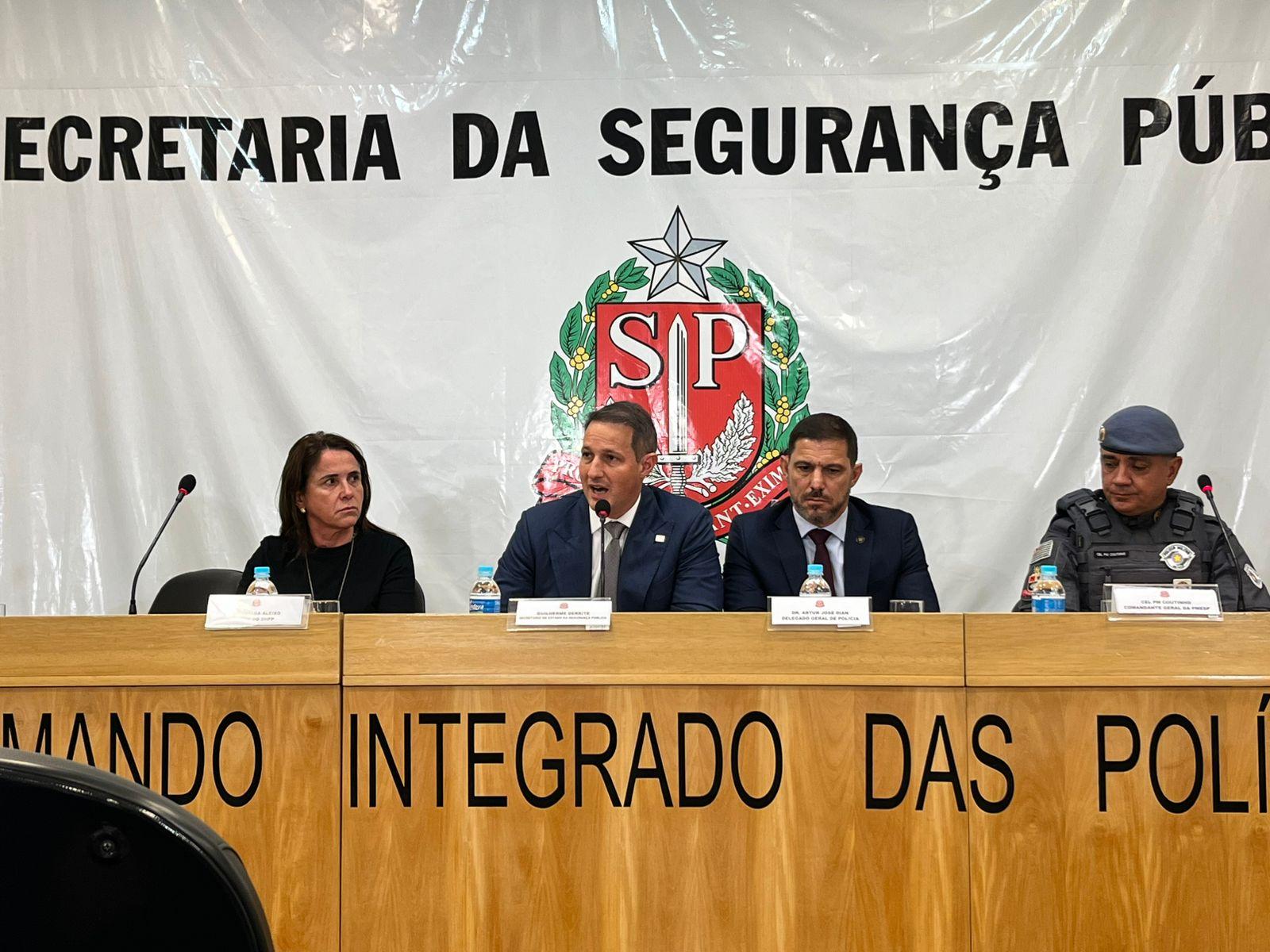 Polícia Civil prende mulher suspeita de envolvimento na morte de ex-delegado-geral em SP