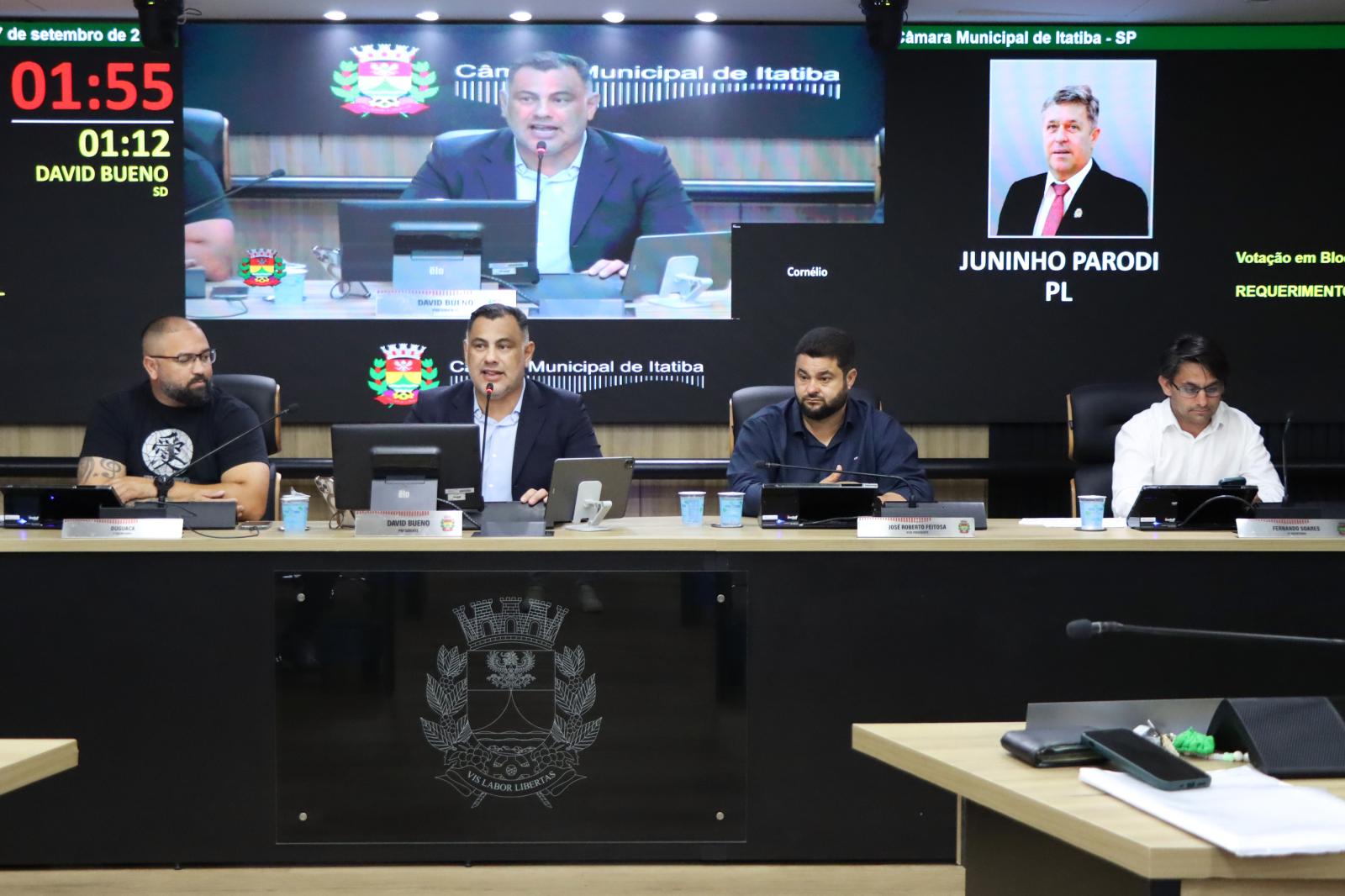 Projetos do Legislativo passam com aprovação em Sessões Ordinária e Extraordinária
