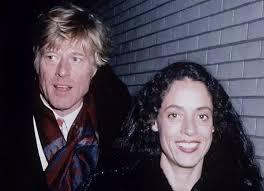 Sônia Braga homenageia Robert Redford, com quem viveu romance nos anos 1980