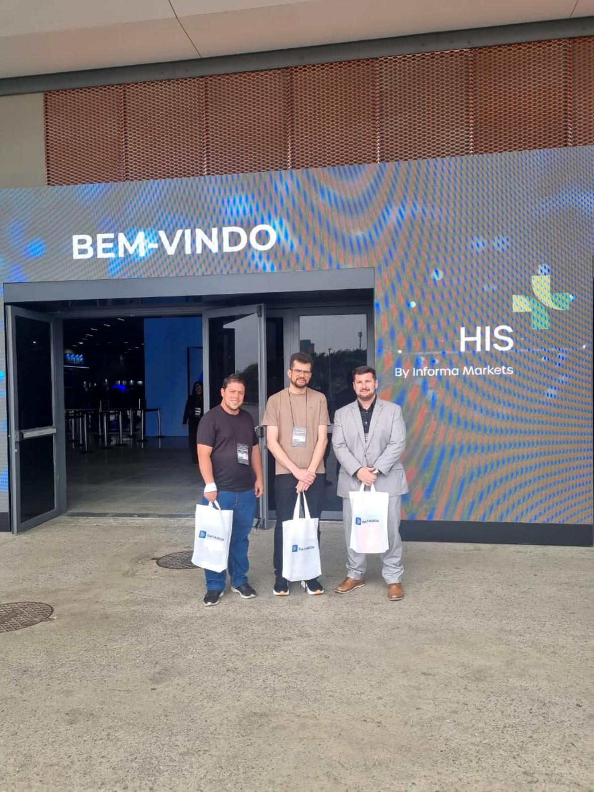 Colaboradores da Santa Casa participam do Healthcare Innovation Show