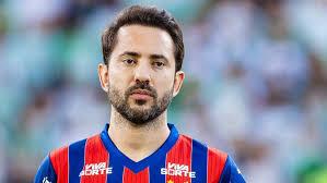 Everton Ribeiro fala sobre diagnóstico e recuperação após câncer na tireoide: 'Assustador'