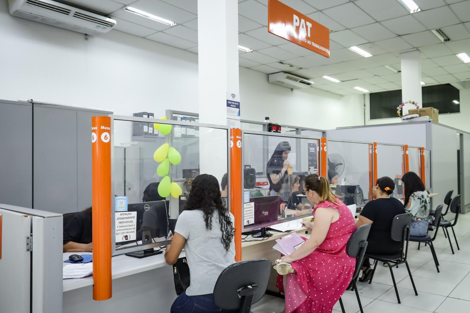 Feirão do Emprego no PAT recebe mais de 450 candidatos em sua 2ª edição