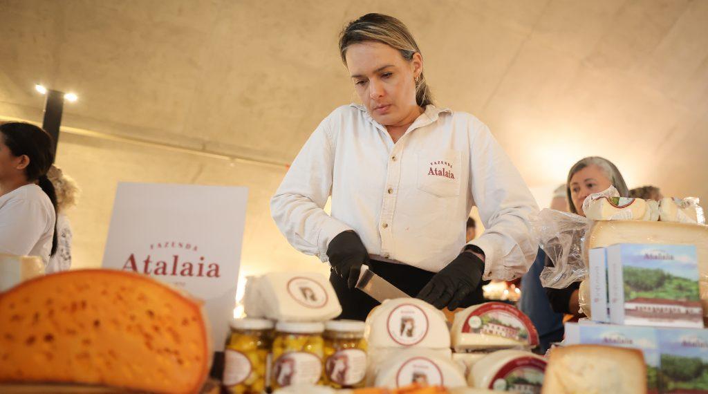 Governo de SP lança Rota do Queijo Paulista para impulsionar produção artesanal, turismo e desenvolvimento