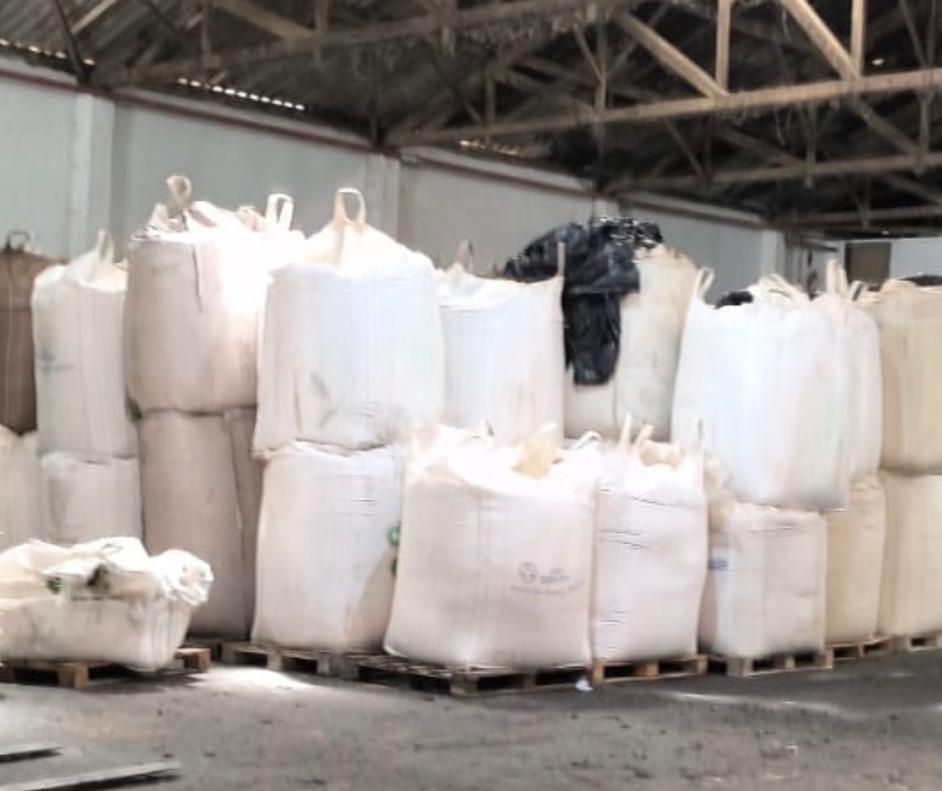 Polícia recupera 60 toneladas de cargas de grãos e adubo furtadas de ferrovias em Santos