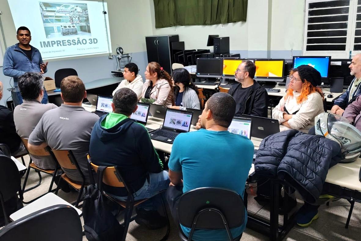 Programa FormAção abre últimas inscrições de 2025